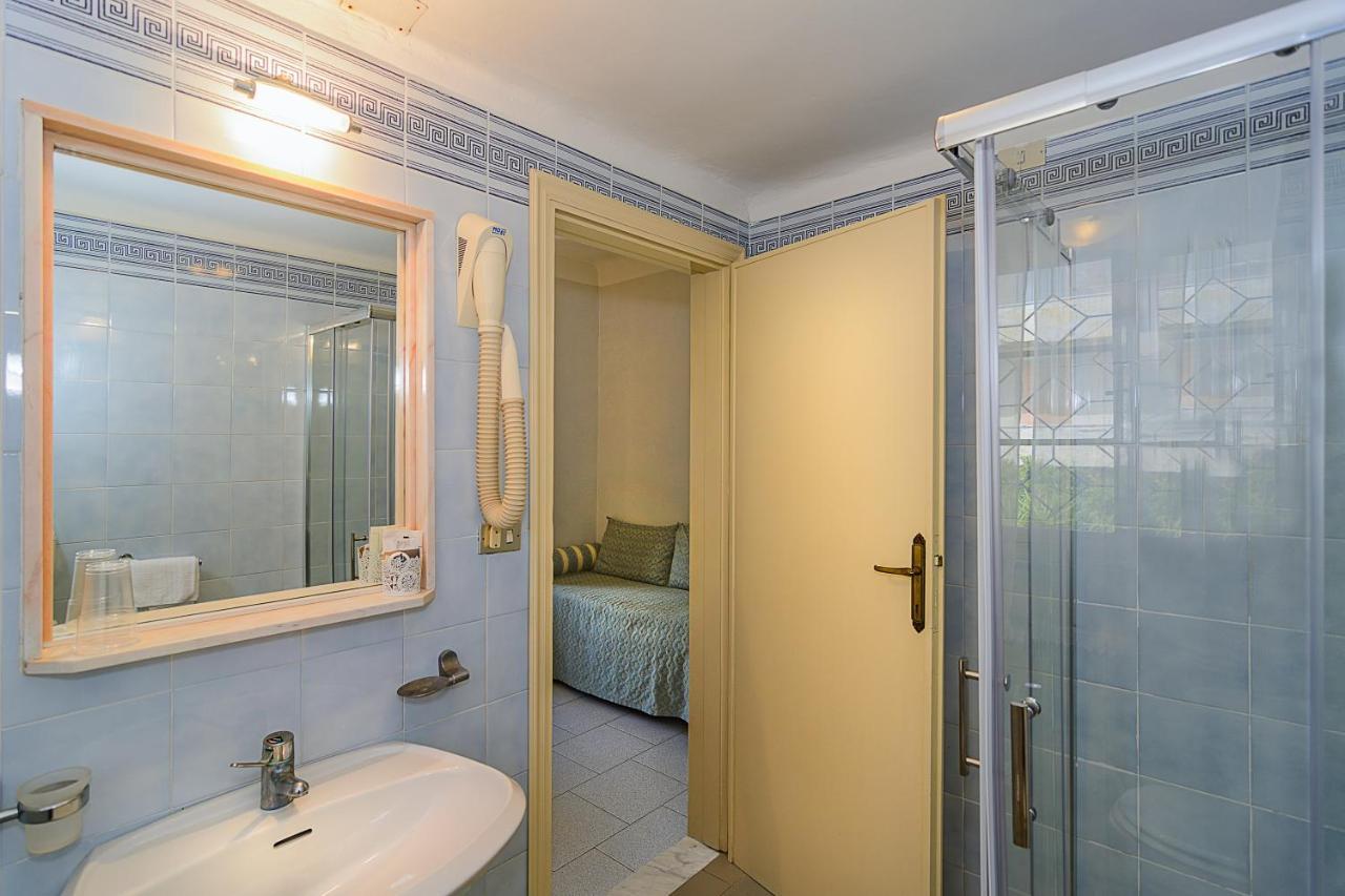 Hotel Poseidon Marina di Pietrasanta Eksteriør billede