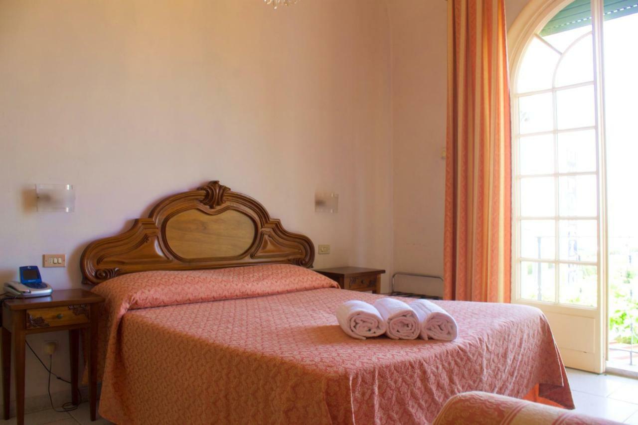 Hotel Poseidon Marina di Pietrasanta Eksteriør billede